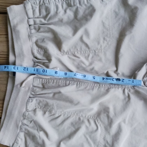 Merona & Basic Edition women's burmuda shorts size 6 - Picture 15 of 16